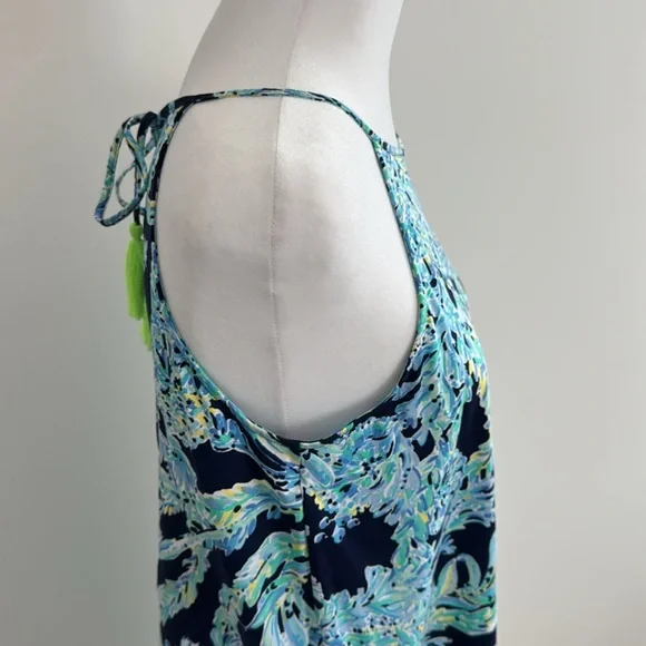 Lilly Pulitzer halter neck dress excellent used condition. Size small. - Picture 7 of 9
